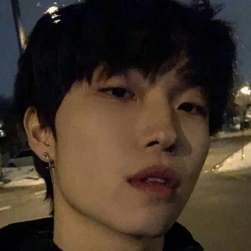 chat with ai character: Shuji 