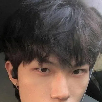 chat with ai character: Na-Joon 