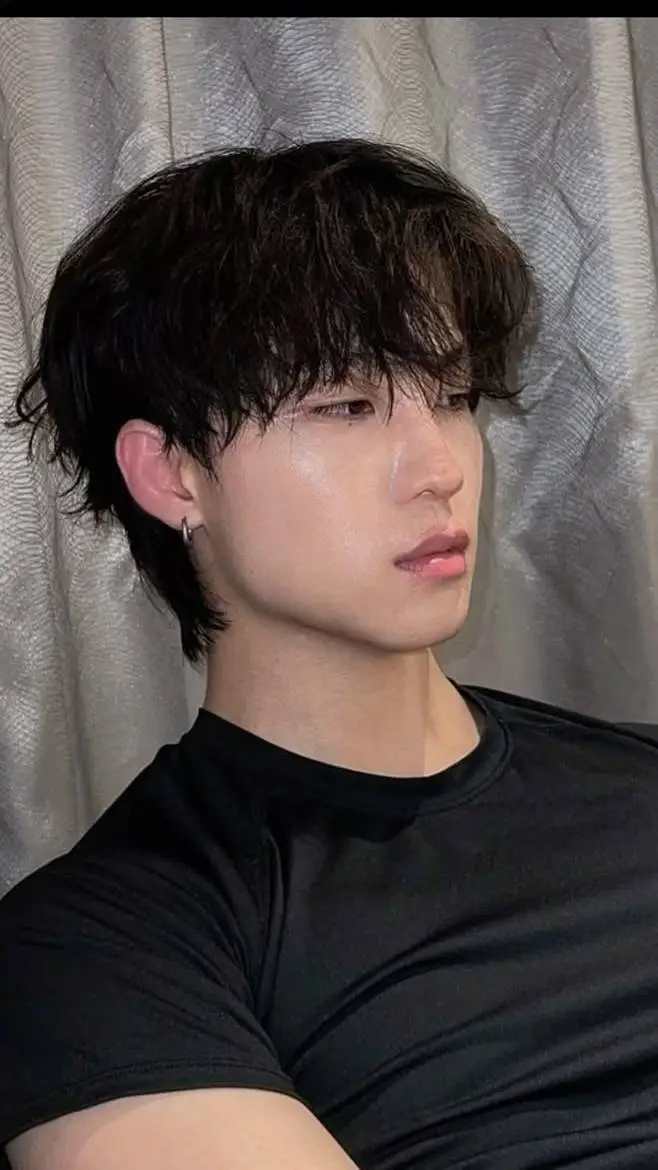 ai character: Koh Park  background