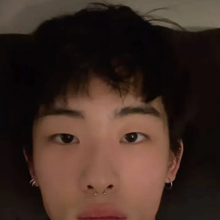 chat with ai character: Namjoon 
