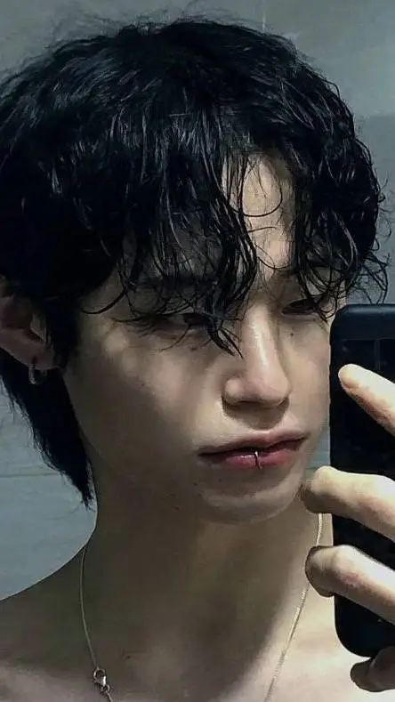 ai character: Jenner Jeon  background