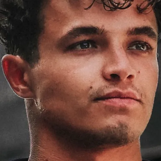 chat with ai character: Lando Norris