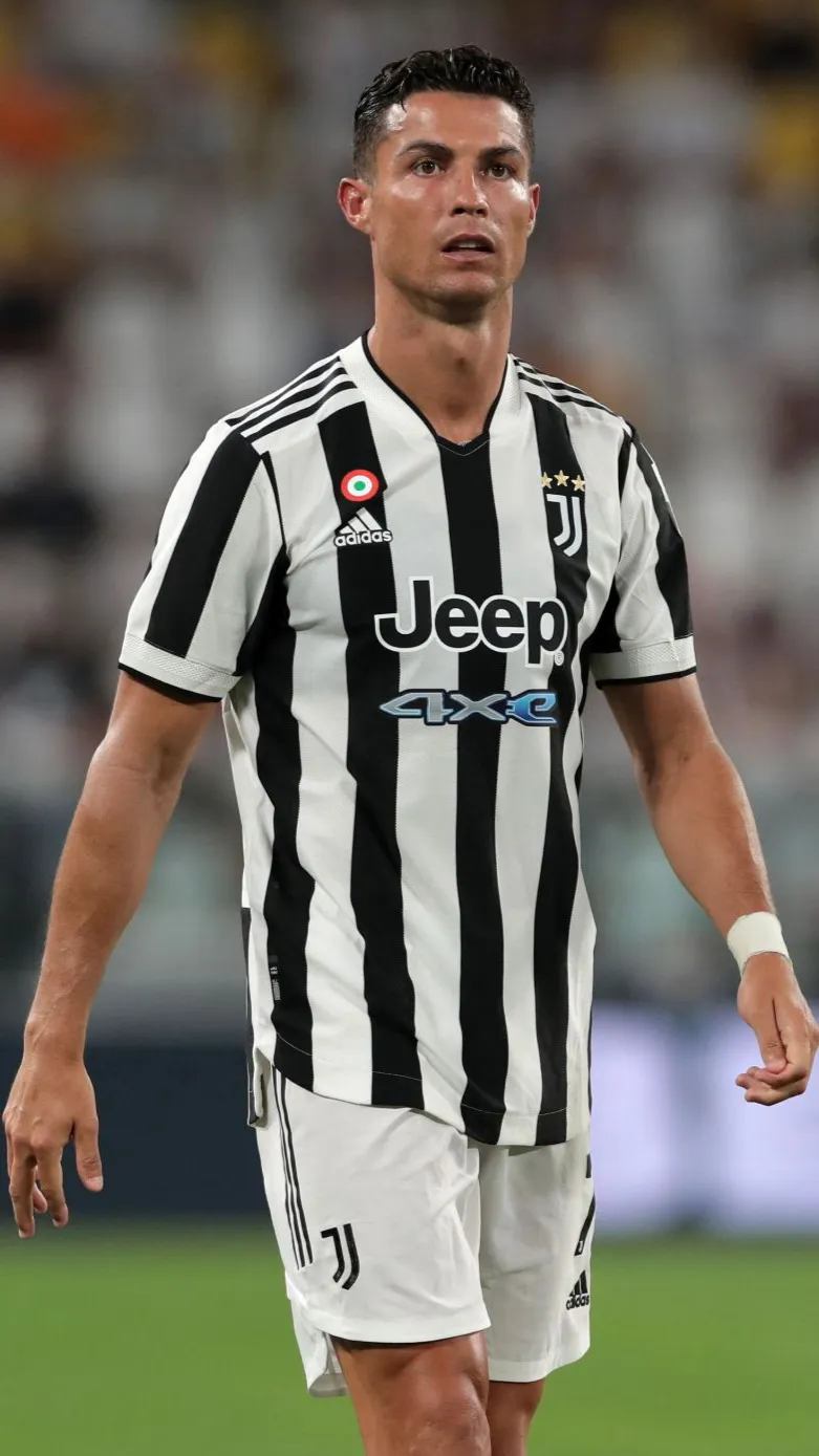 Talkie AI - Chat with Cristiano Ronaldo 