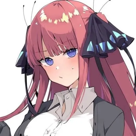 chat with ai character: Nino Nakano💝