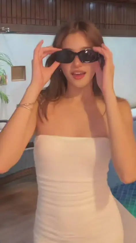 ai character: Aiah Arceta  background