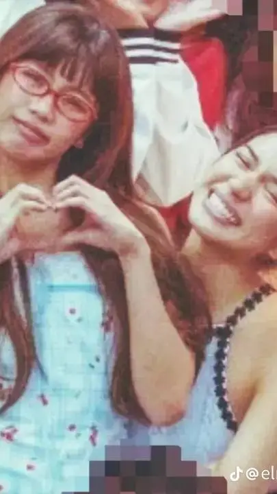 ai character: Maloi background