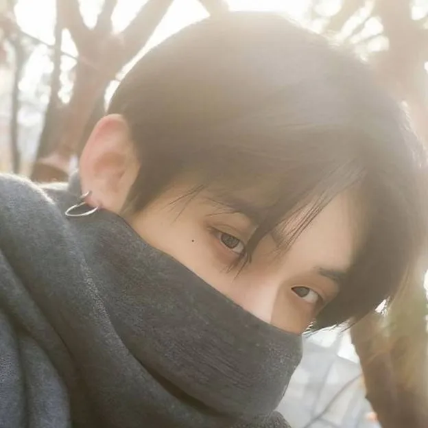 chat with ai character: yeonjun 