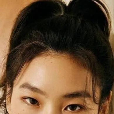 chat with ai character: 정호연 JUNG HOYEON