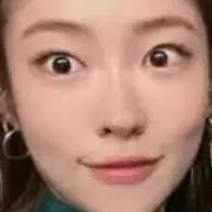 chat with ai character: 강미나 KANG MI-NA
