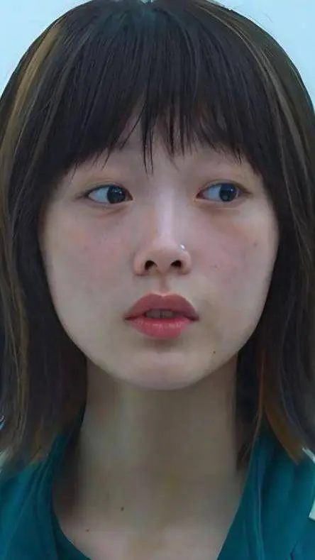ai character: 지영 JI-YEONG  background