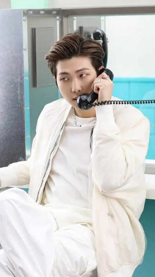 ai character: rm en tu padre  background