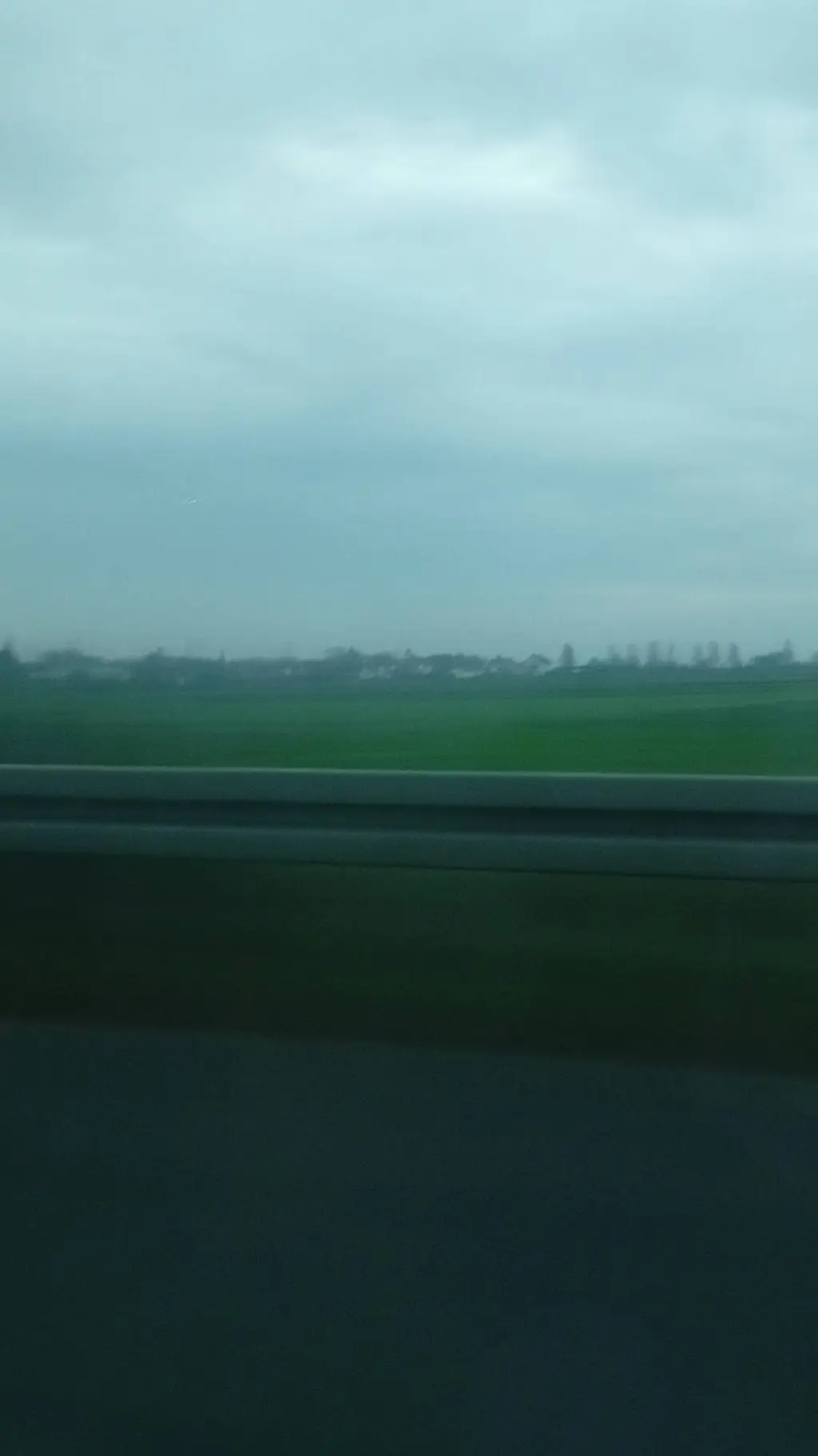 ai character: Comfront bot.. background