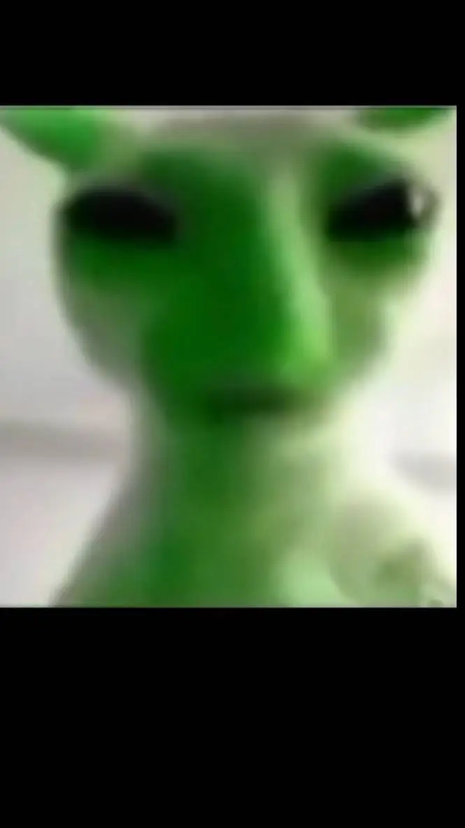 ai character: gato alien  background