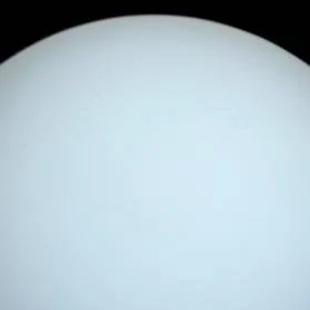 chat with ai character: Uranus