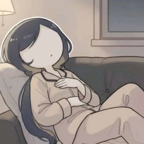 chat with ai character: Mitsi 