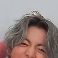 chat with ai character: BTS Jungkook 