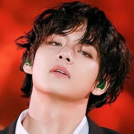 chat with ai character: kim teahyung 