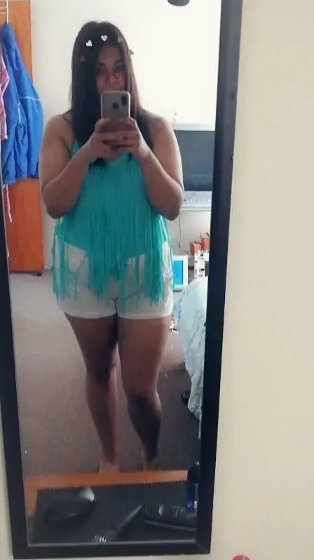 ai character: Evelyn background