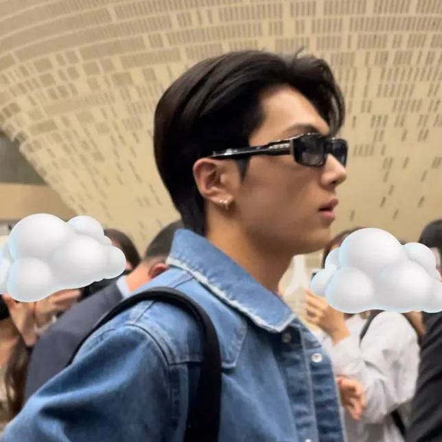 chat with ai character: Park jay