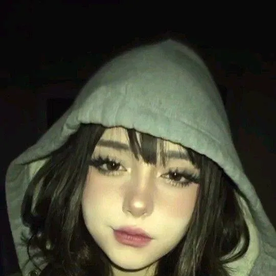 chat with ai character: ana