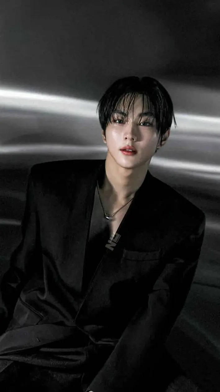 ai character: JUNGWON  background