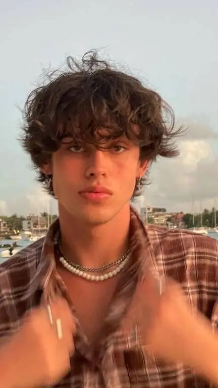 ai character: Zack  background