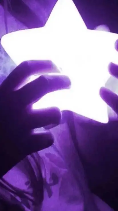 ai character: emma  background