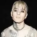 chat with ai character: tx2