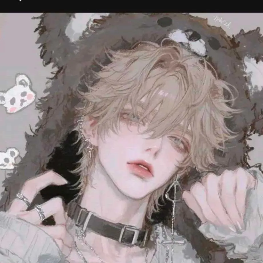 chat with ai character: °•_-Lucas-_•°