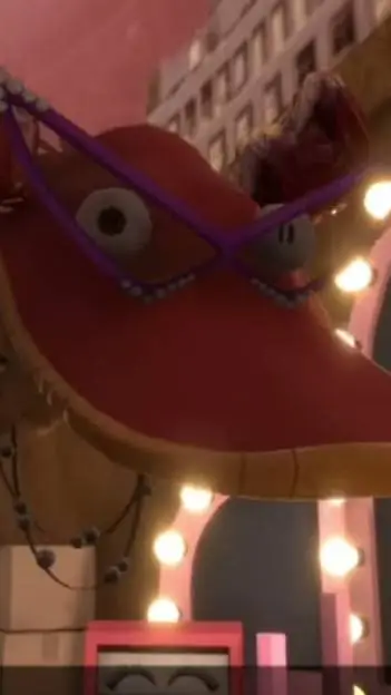 ai character: Pearl background