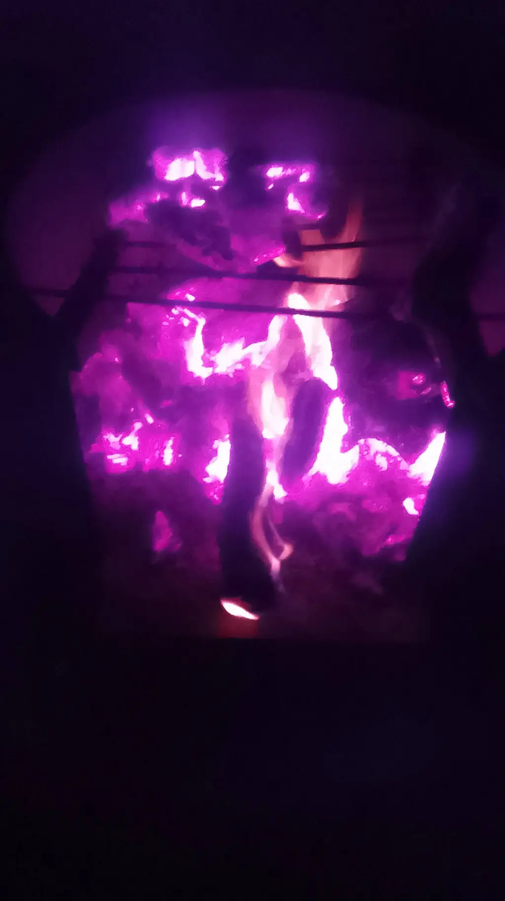 ai character: casa embrujada  background