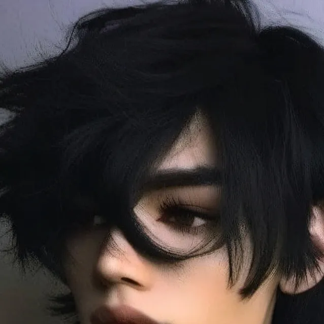 chat with ai character: ♥︎Vissy♥︎