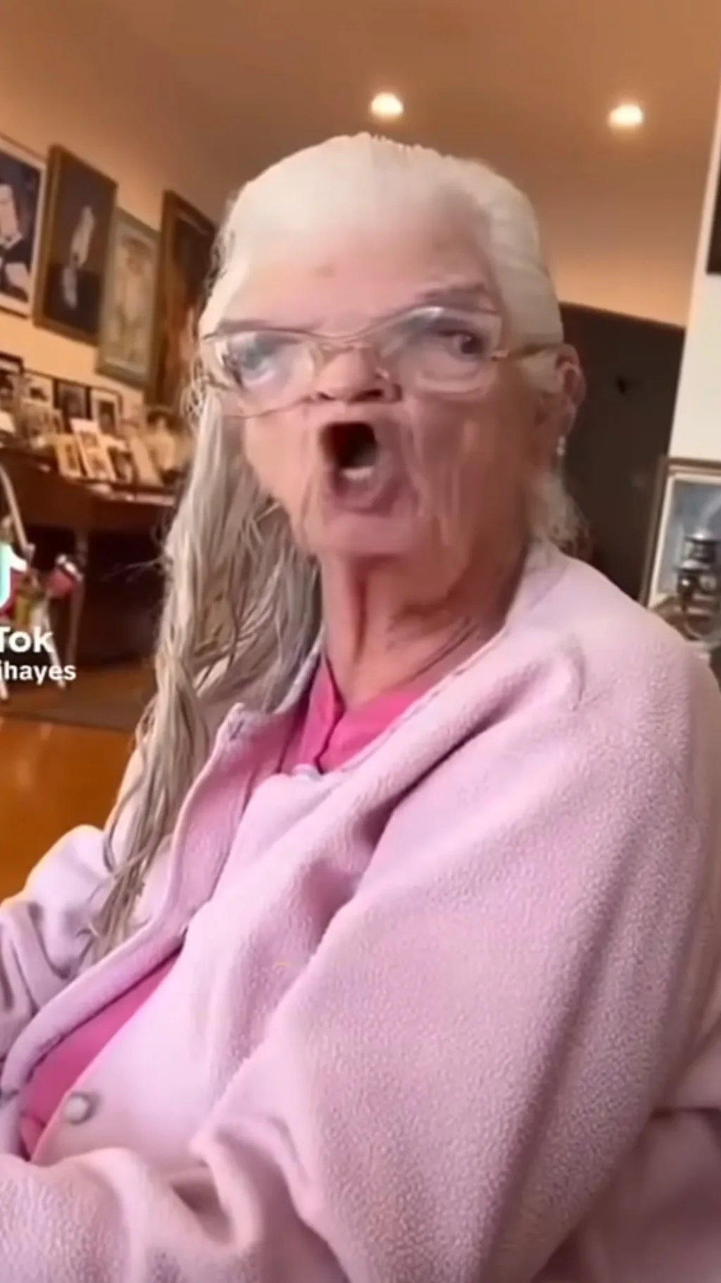 ai character: Hangry grandma 👵 background