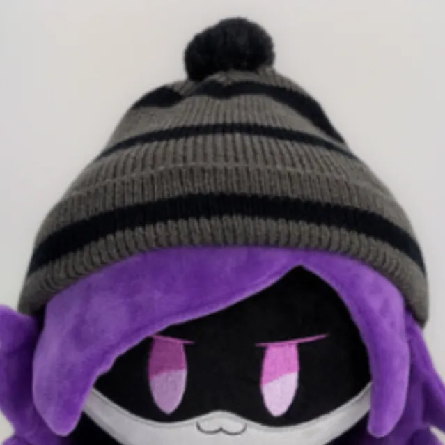 chat with ai character: Uzi Plush 