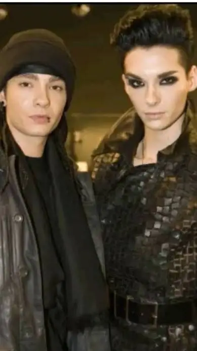 ai character: tokio hotel background