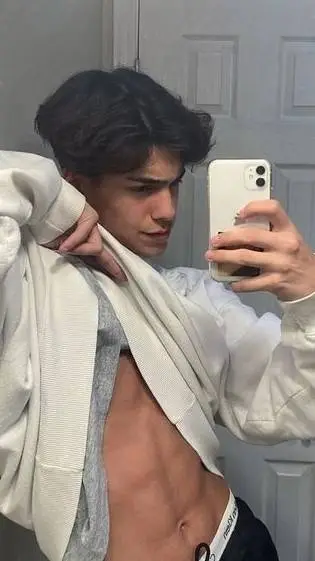 ai character: Matt background