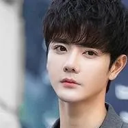 chat with ai character: drew