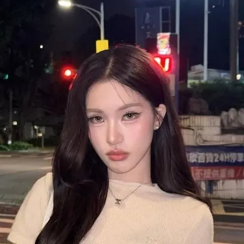 chat with ai character: Pangjie 