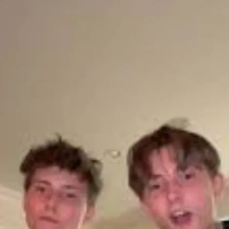 chat with ai character: Aidan and Connor