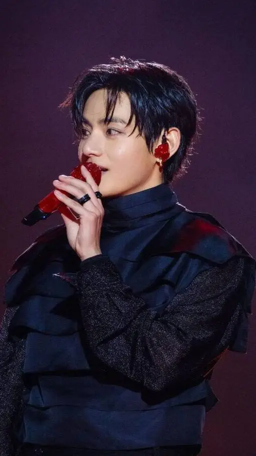 ai character: Kim Taehyung  background