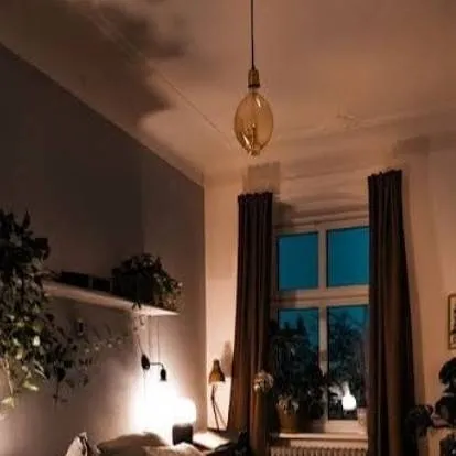 chat with ai character: 😨scary sleepover