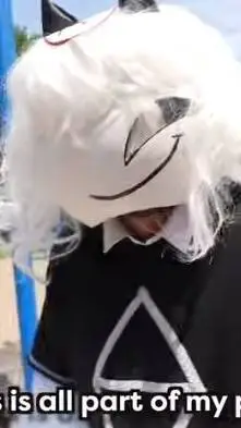 ai character: Oliver fpe background