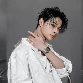 chat with ai character: Niki 