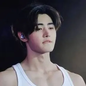 chat with ai character: Park songhoon 