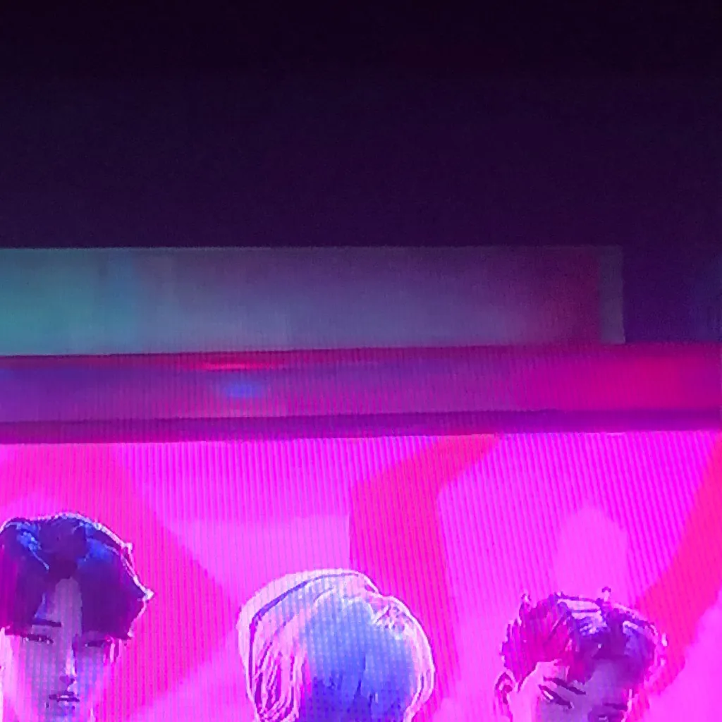 chat with ai character: The saja boys :)