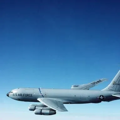 chat with ai character: Boeing KC-135