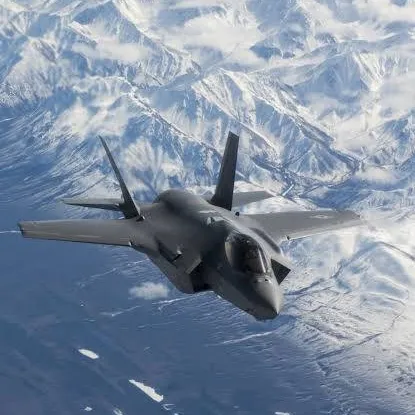 chat with ai character: Lockheed F-35 