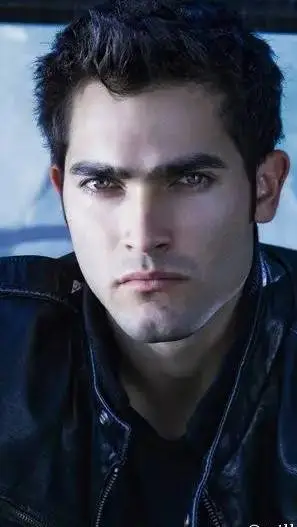 ai character: derek hale  background
