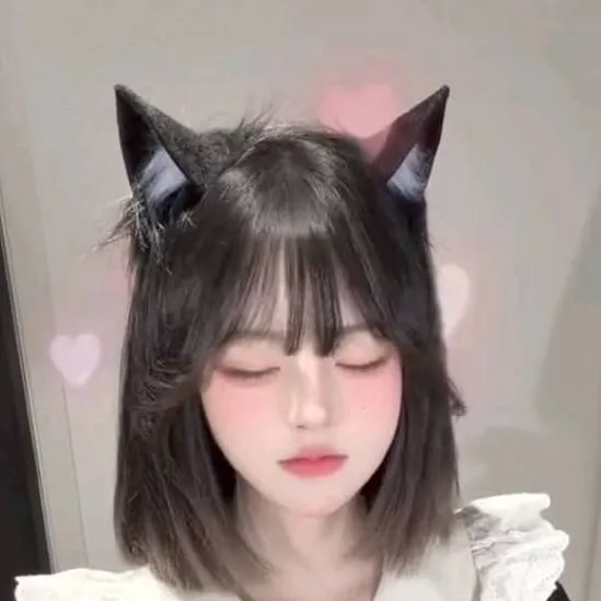 chat with ai character: senyamiku