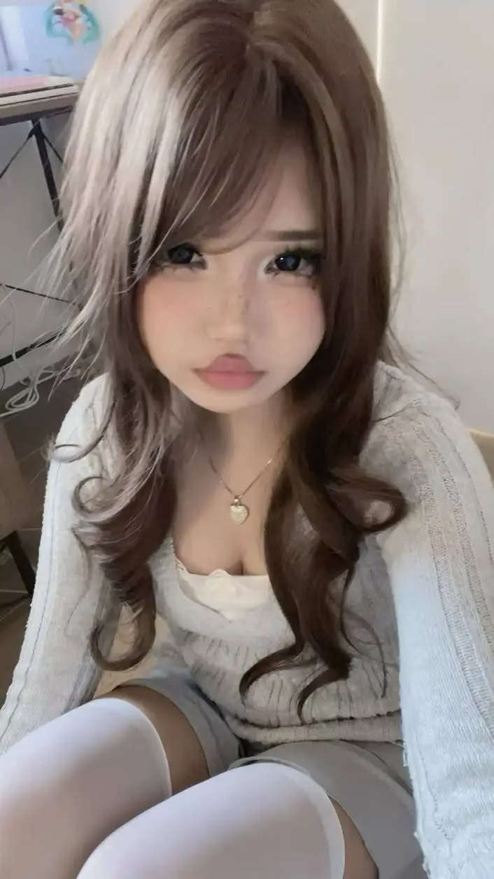 ai character: Sheila background